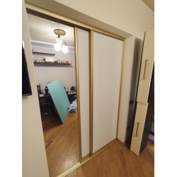 Двери-купе для разделения комнаты 